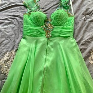 Beautiful brand new never worn green sequined dress.